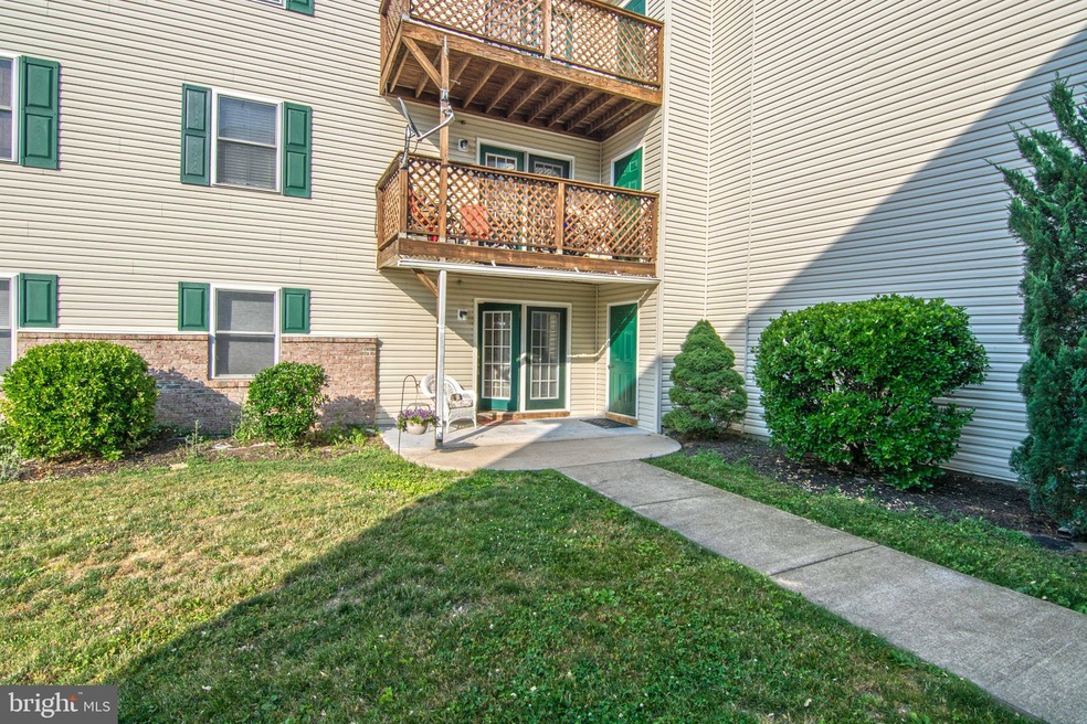 145 Hailey Ln unit F1, Strasburg, VA 22657 - photo 1