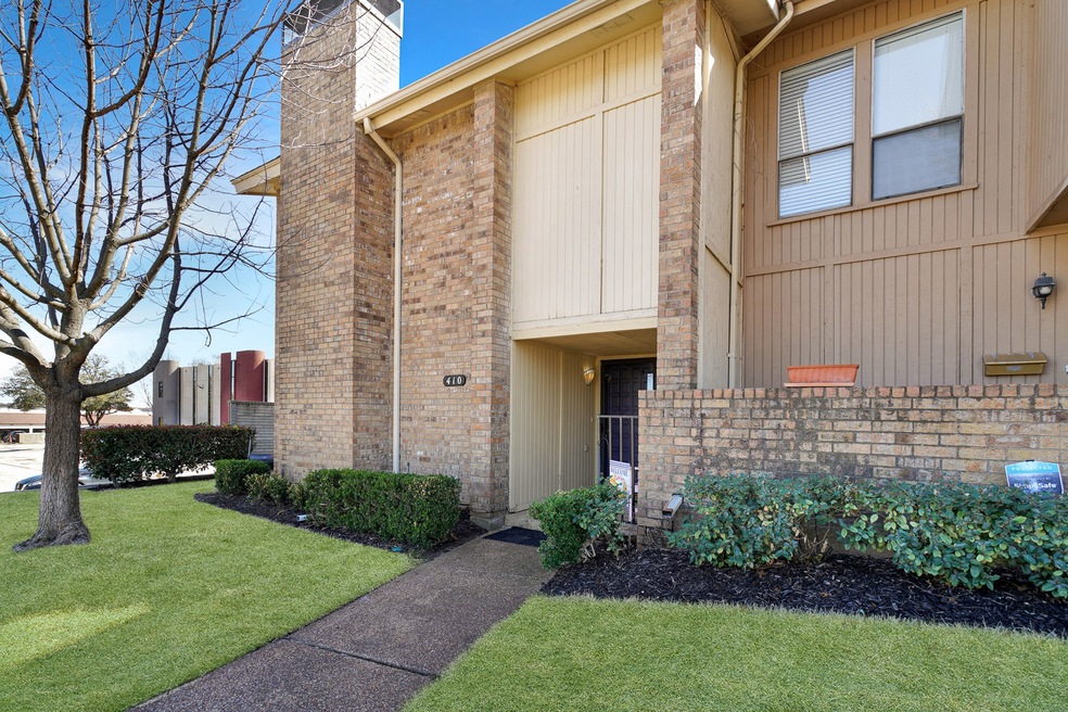 410 Carolyn Dr, Bedford, TX 76021 - photo 1