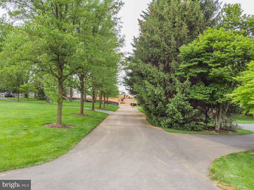 4 Springhill Farm Ct, Cockeysville, MD 21030 - photo 1