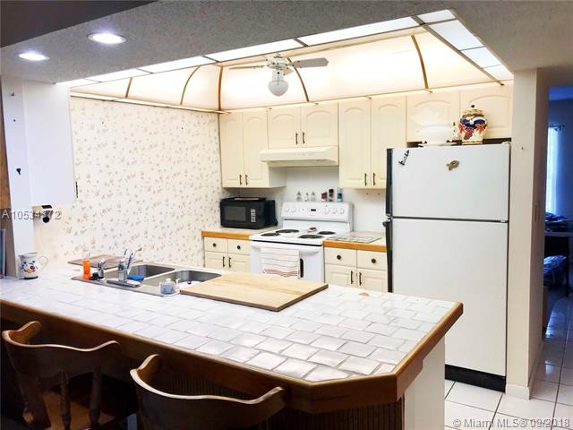 7404 NW 75th St unit 3730, Tamarac, FL 33321 - photo 1