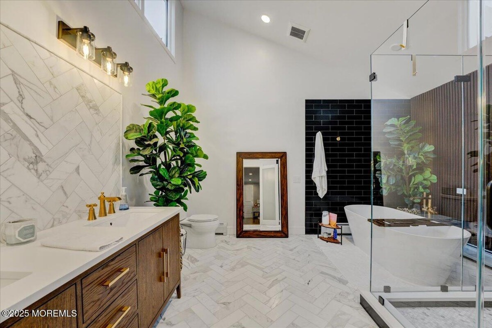 20 Cormorant Dr, Middletown, NJ 07748 - photo 1