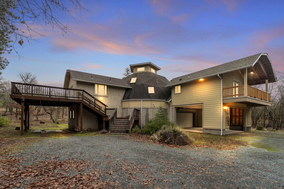 511 Castle Creek Rd, Grants Pass, OR 97526 - photo 1