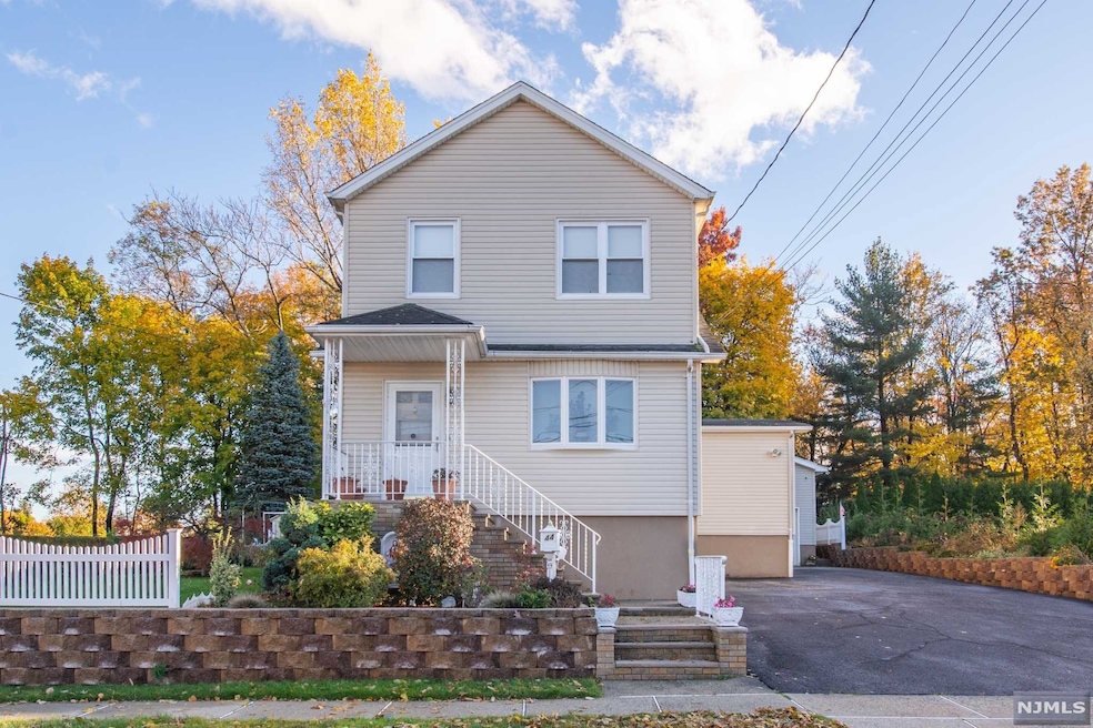 Sold $650,000 • Co-Listing Agent