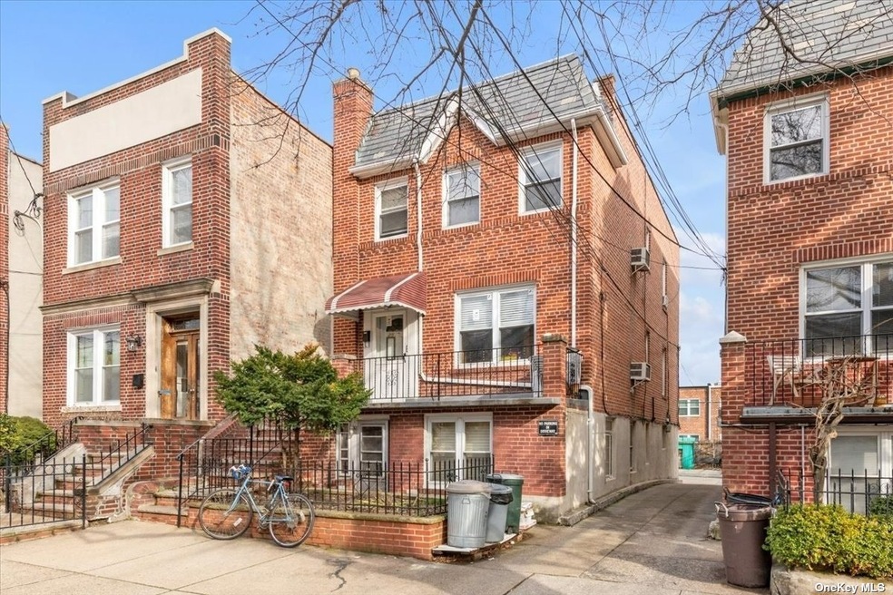 25-49 42nd St, Astoria, NY 11103 - photo 1