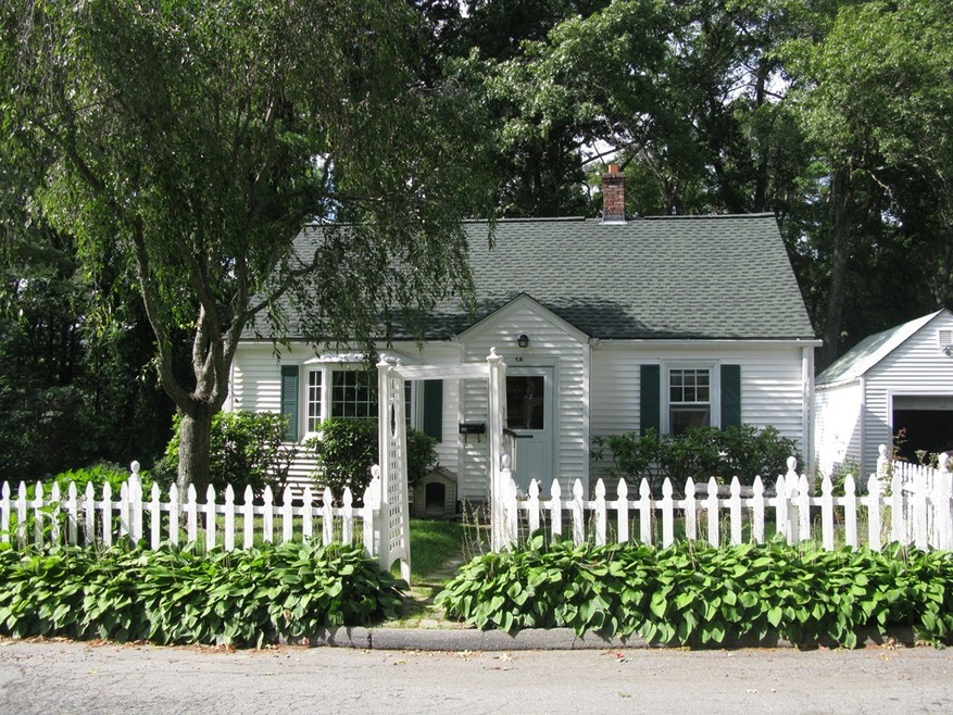 58 Circuit Ave N, Worcester, MA 01603 - photo 1