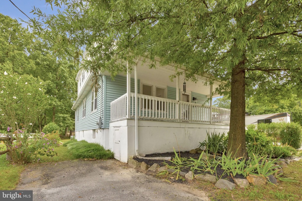 15 Frederick Ave, Maple Shade, NJ 08052 - photo 1