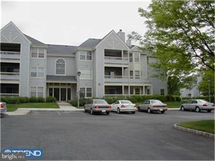 107 Lassen Ct unit 2, Princeton, NJ 08540 - photo 1