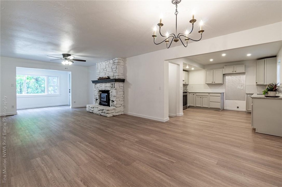 3 Winsford Ln, Bella Vista, AR 72714 - photo 1