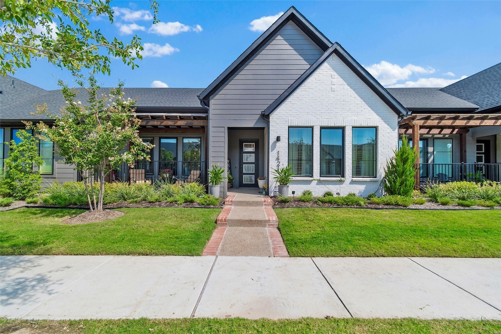 1421 Rose Willow Way, Arlington, TX 76005 - photo 1