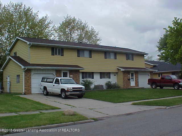 3408/3410 Davidson Dr, Lansing, MI 48910 - photo 1
