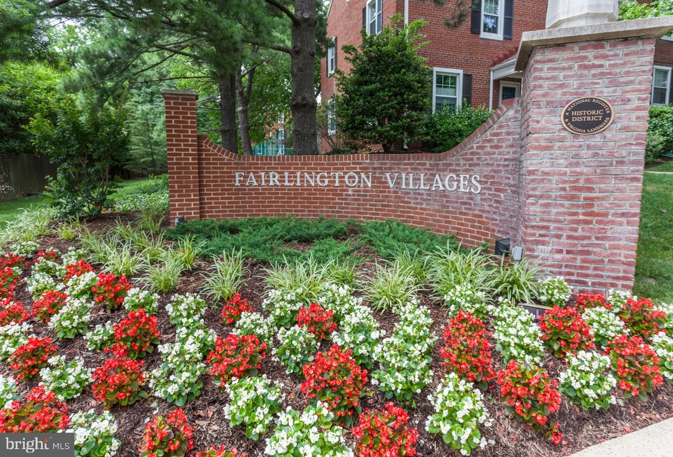 4900 29th Rd S unit C1, Arlington, VA 22206 - photo 1