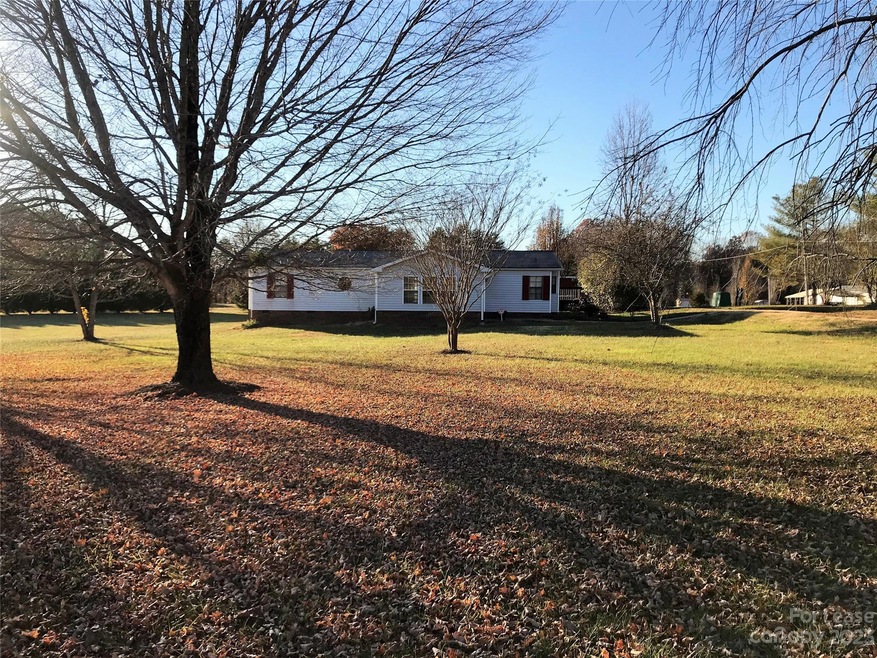 186 Longview Rd, Statesville, NC 28625 - photo 1