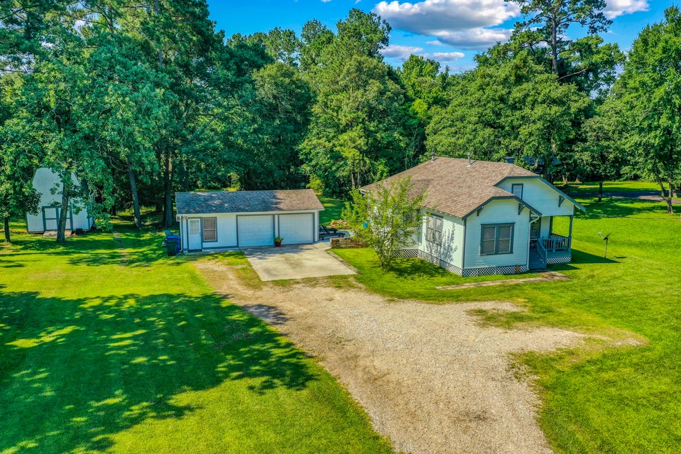 133 Hughes Ln, Magnolia, TX 77354 - photo 1