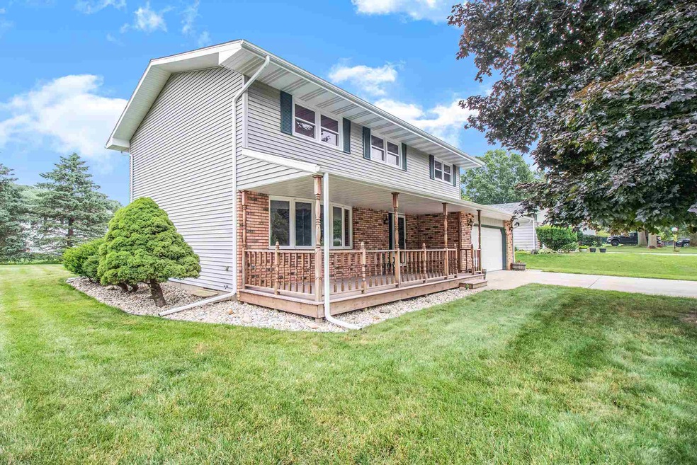 17733 Ironstone Dr, South Bend, IN 46635 - photo 1