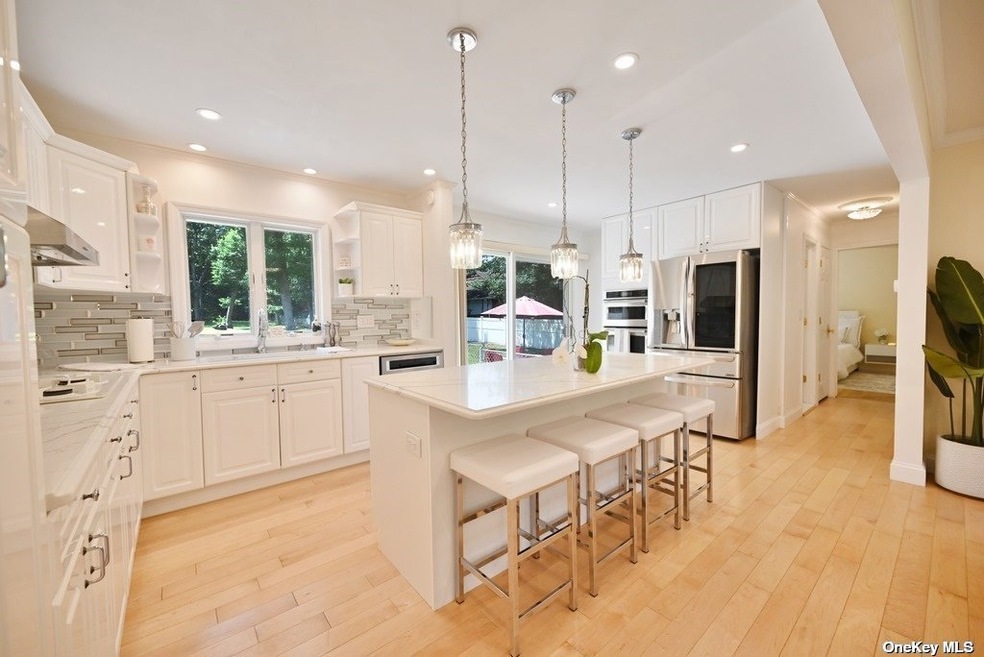 280 Old Willets Path, Smithtown, NY 11787 MLS ONE3494106