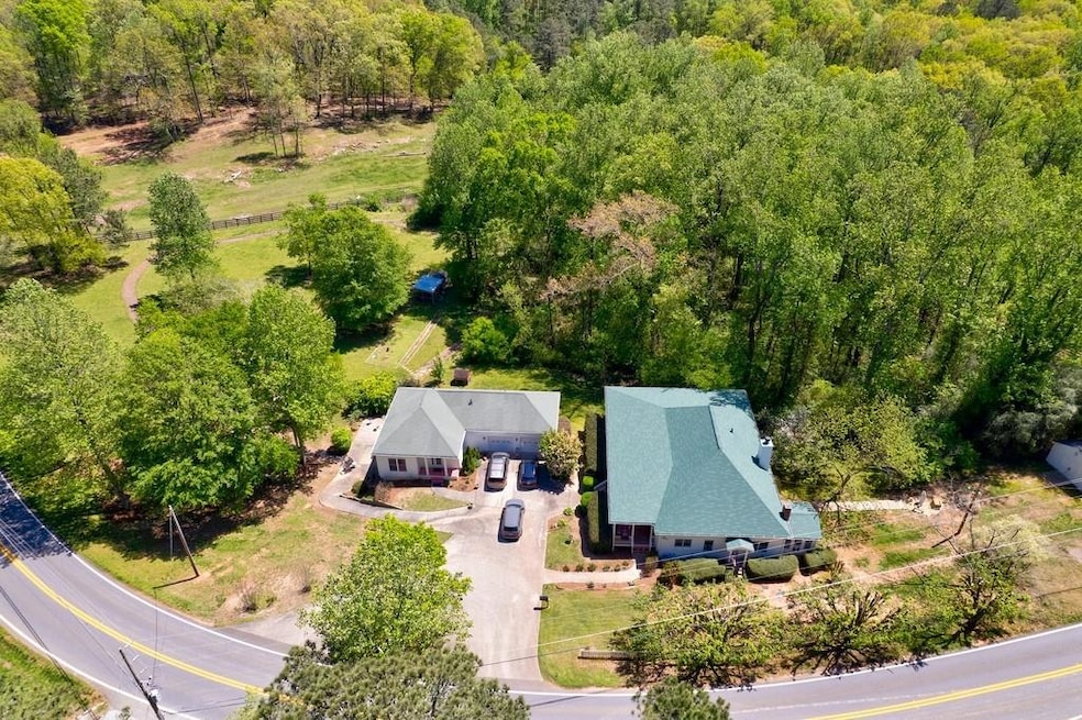 Sold $700,000 • Co-Listing Agent