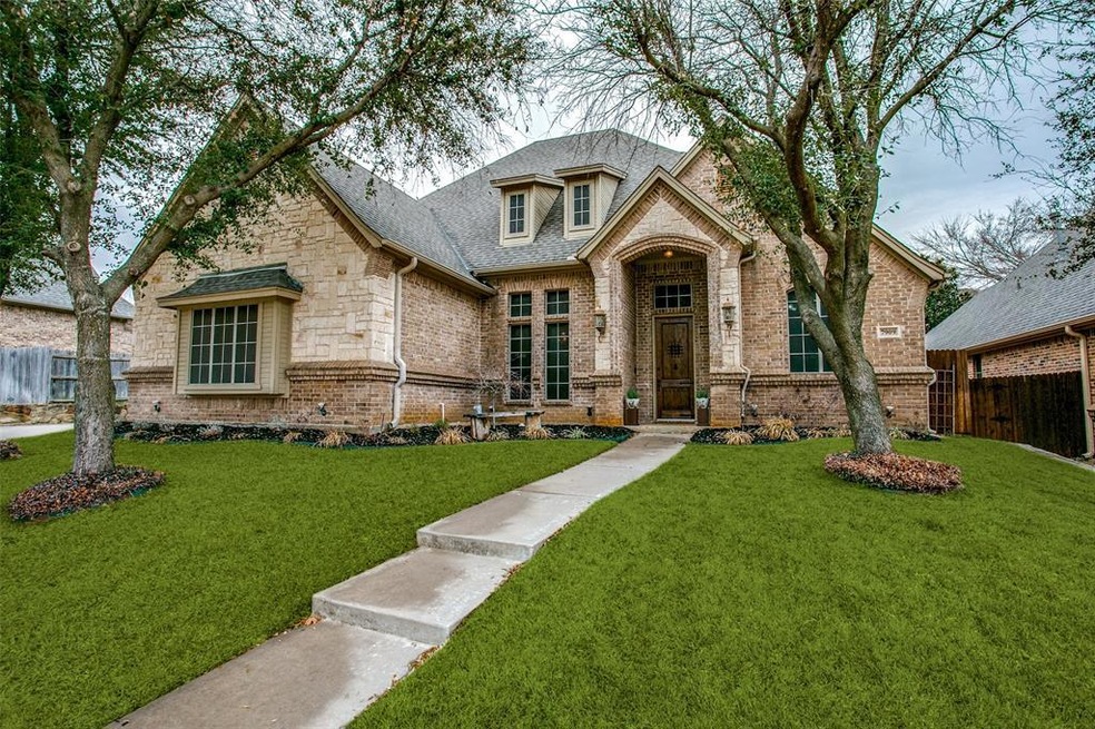 7909 Country Meadow Dr, North Richland Hills, TX 76182 - photo 1