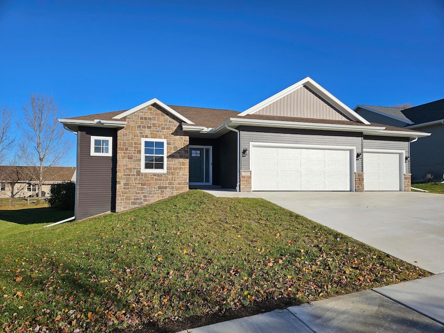 1270 Black River Ct, Whitewater, WI 53190 - photo 1