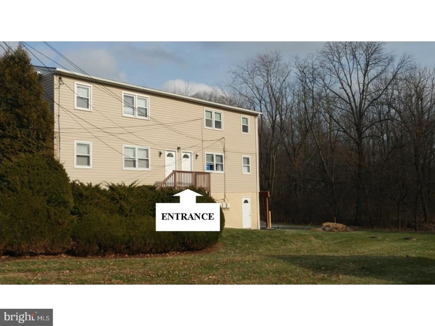 721 Willow St unit 2B, Lansdale, PA 19446 - photo 1