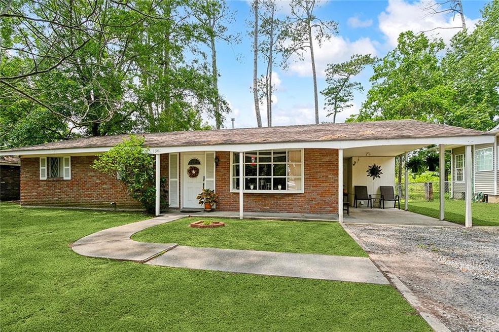 1341 Broadmoor Dr, Slidell, LA 70458 - photo 1