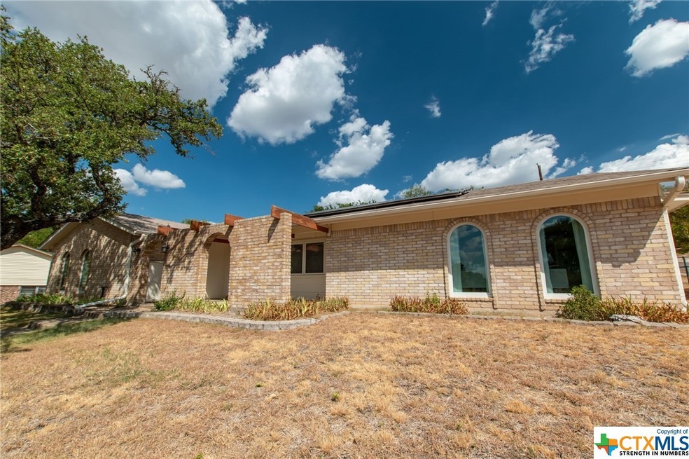 717 Kate St, Copperas Cove, TX 76522 - photo 1