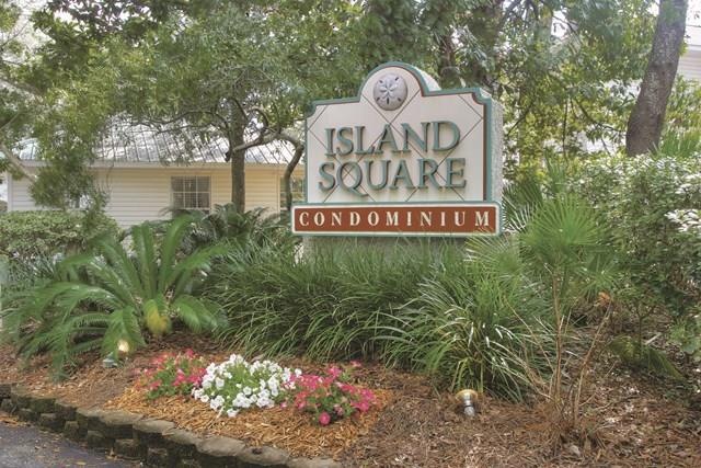 102 W Island Square Dr, St. Simons Island, GA 31522 - photo 1