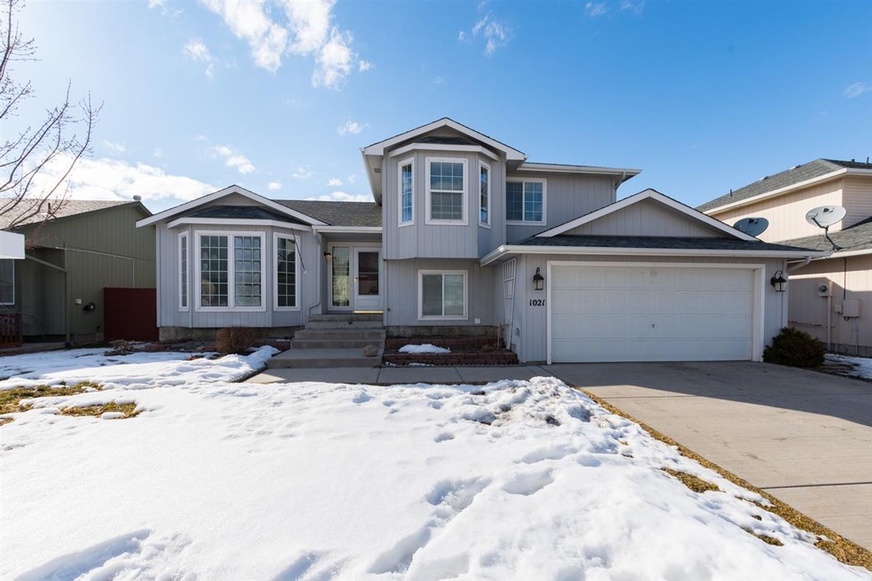 1021 N Wilcox St, Medical Lake, WA 99022 - photo 1