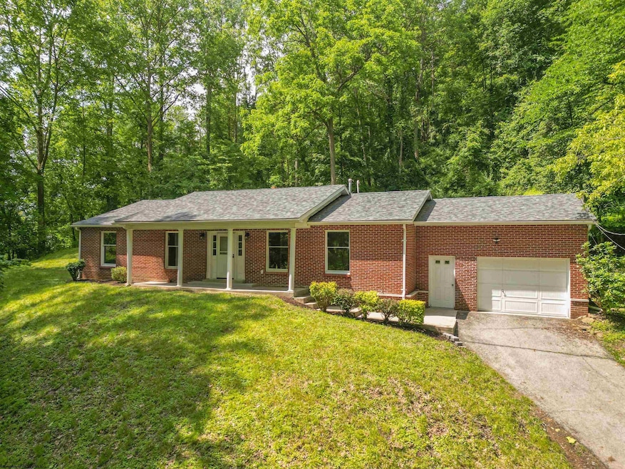 Under Contract $239,900 • Co-Listing Agent