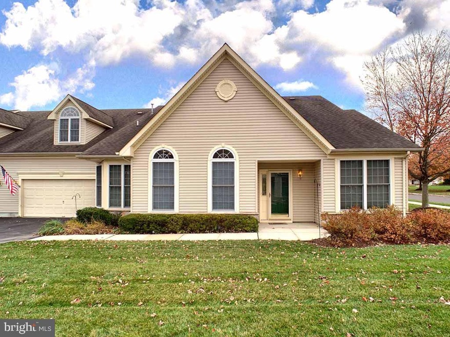 808 Persimmon Ln unit V142, Langhorne, PA 19047 - photo 1