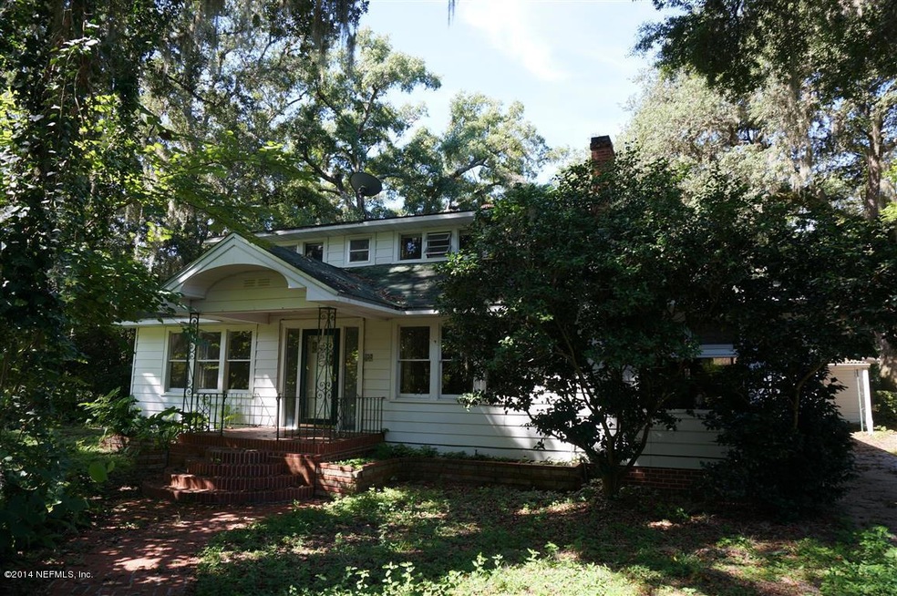 1) Spacious 5/3 Home