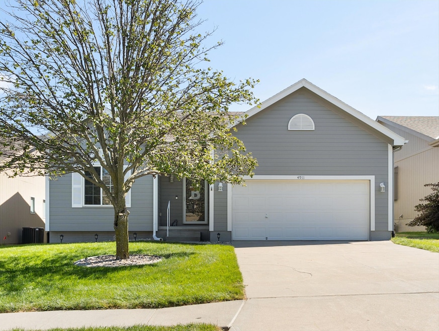 4911 S 190th