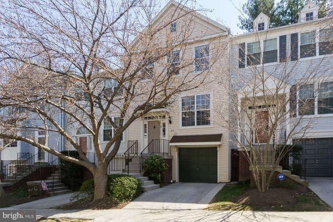 5836 Wye Oak Commons Ct unit 18, Burke, VA 22015 - photo 1