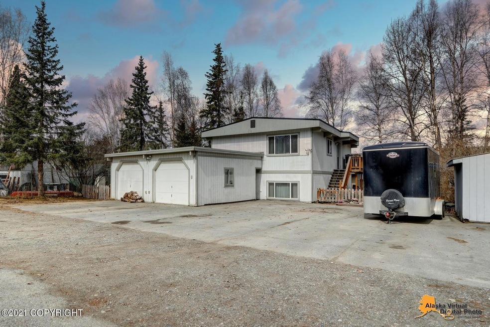 2317 E 49th Court