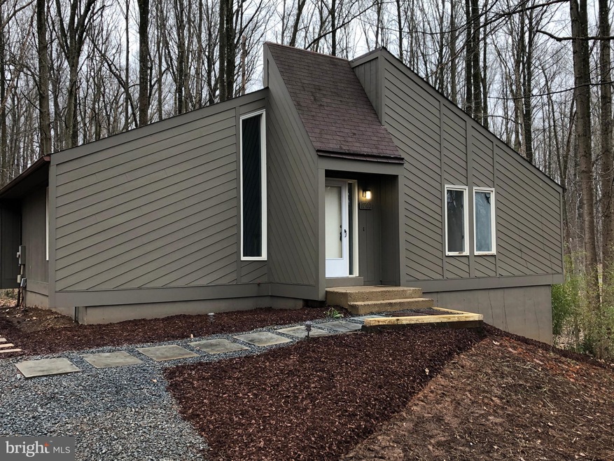 12703 Sabastian Dr, Fairfax, VA 22030 - photo 1