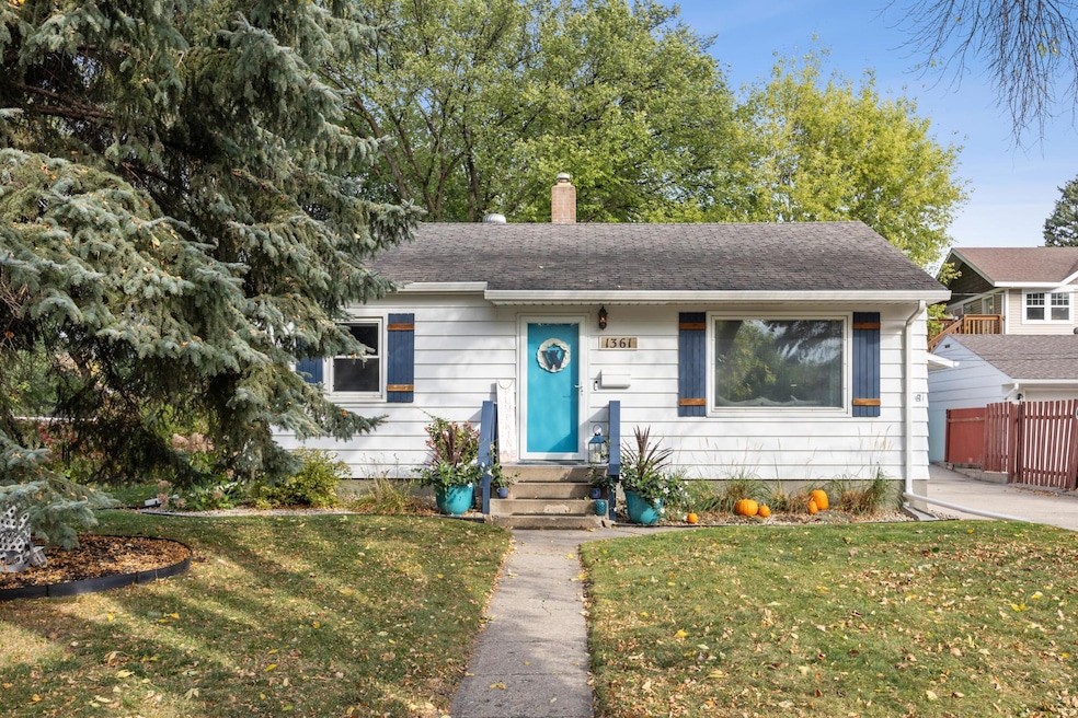 1361 16th Ave S, Fargo, ND 58103 - photo 1