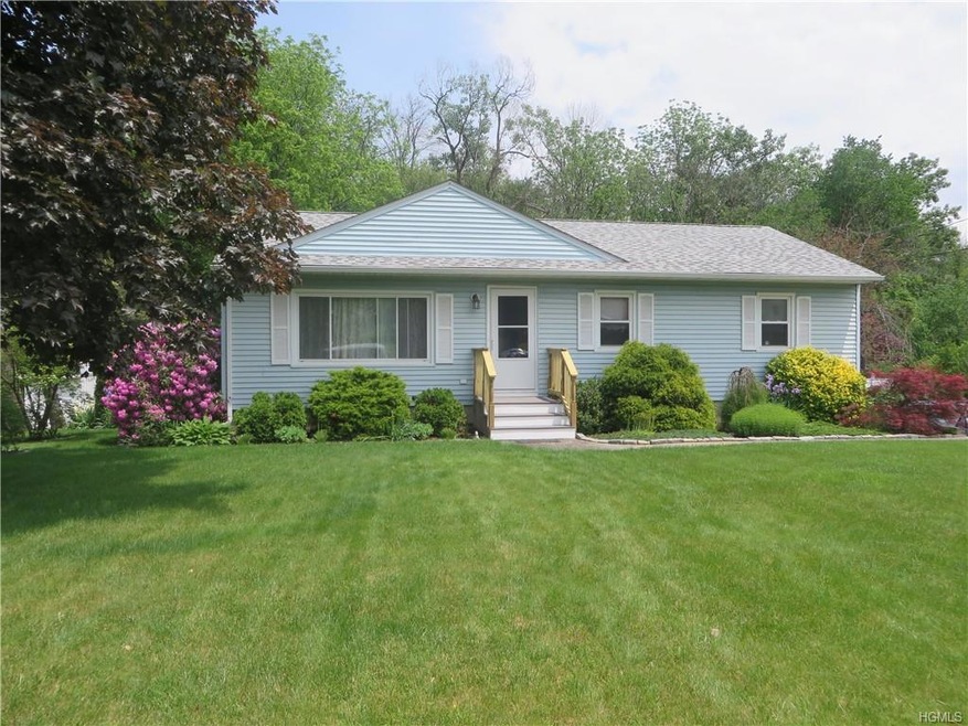 12 Scott Dr, Wappingers Falls, NY 12590 - photo 1