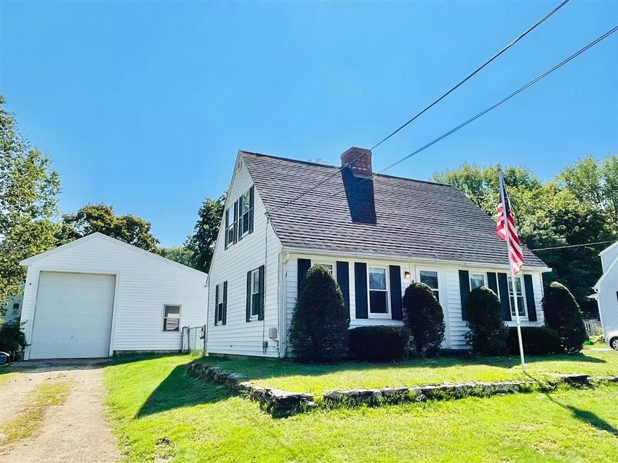 8 Dodge St, Rochester, NH 03867 - photo 1