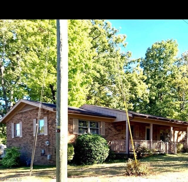 837 Sherwood Ave, Asheboro, NC 27205 - photo 1