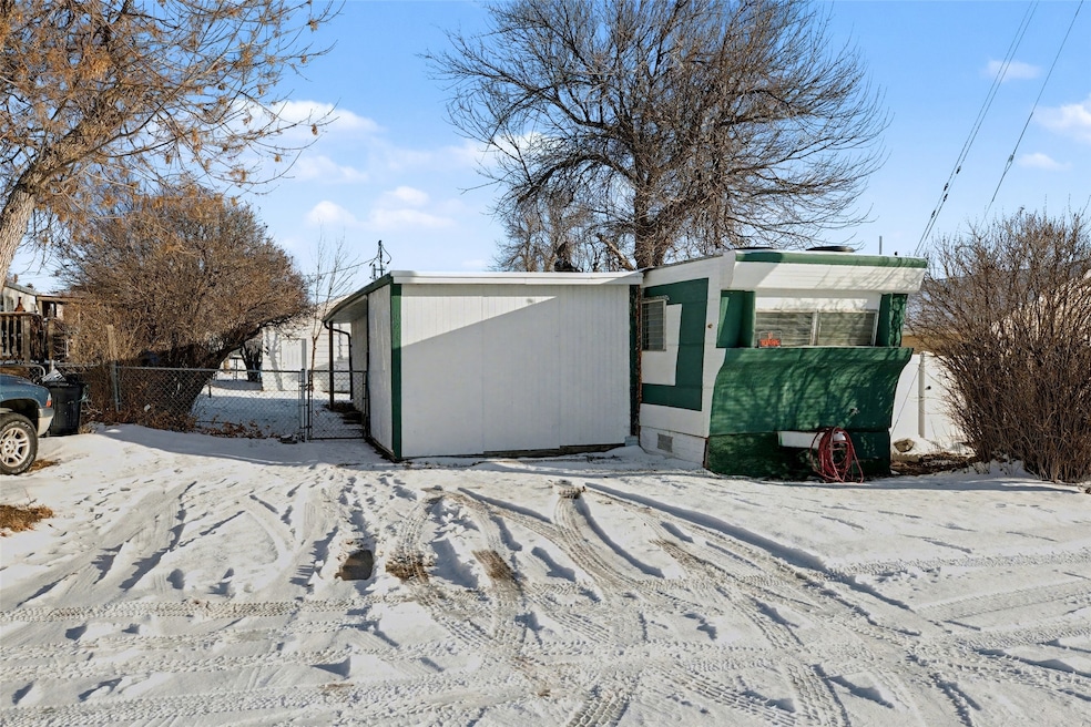 123 11th St, Black Eagle, MT 59414 - photo 1