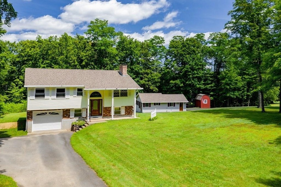 4 West St, Montague, MA 01351 - photo 1