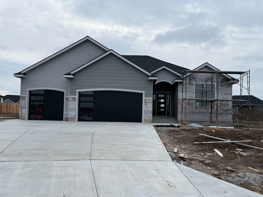 2920 Malibu Dr, Salina, KS 67401 - photo 1