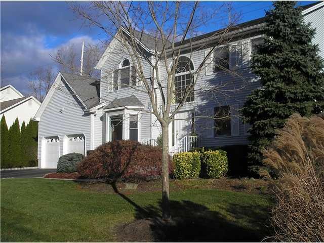 46 Delongis Ct, Sparkill, NY 10976 - photo 1