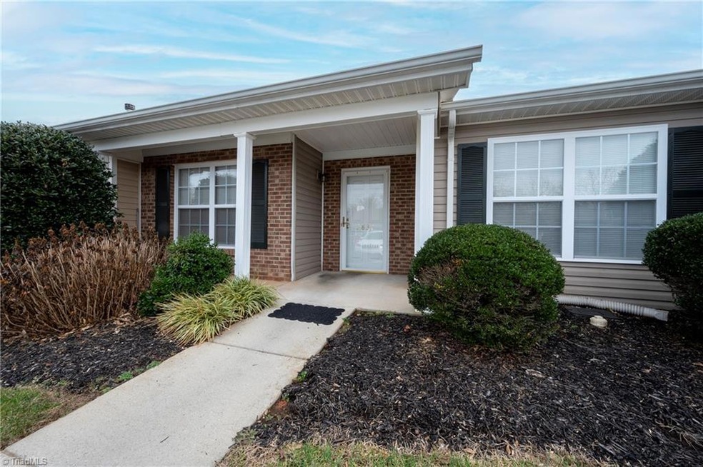Single level townhome