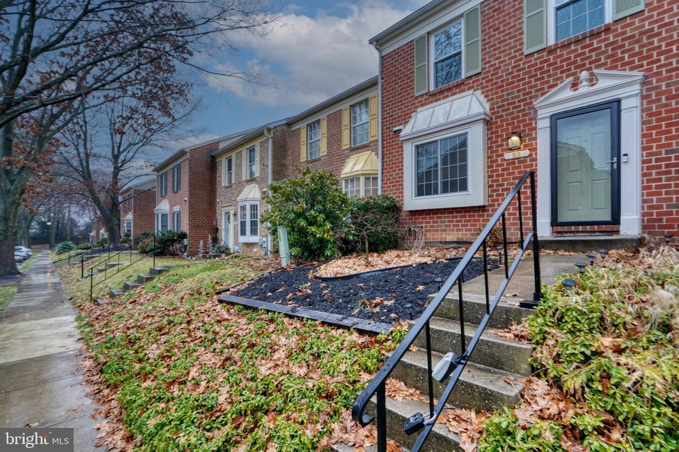 82 Hamlet Dr, Owings Mills, MD 21117 - photo 1