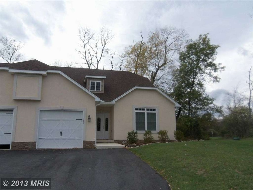 105 Hartzell Dr, Shepherdstown, WV 25443 - photo 1