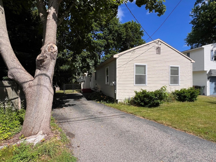 7 Lafayette St, Saco, ME 04072 - photo 1