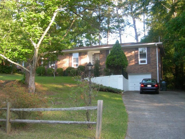 839 Winchester Cir, Macon, GA 31210 - photo 1