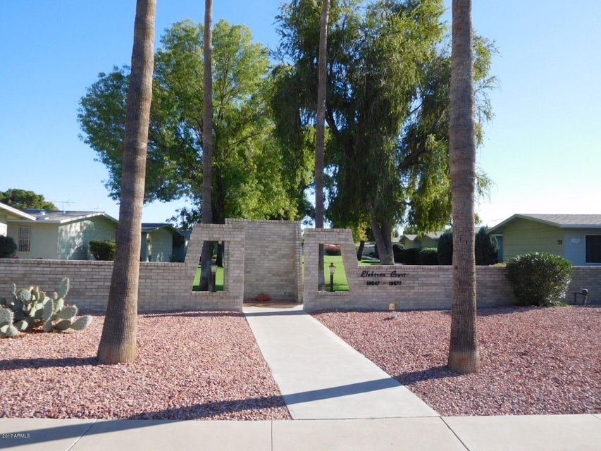 10575 W Palmeras Dr, Sun City, AZ 85373 - photo 1