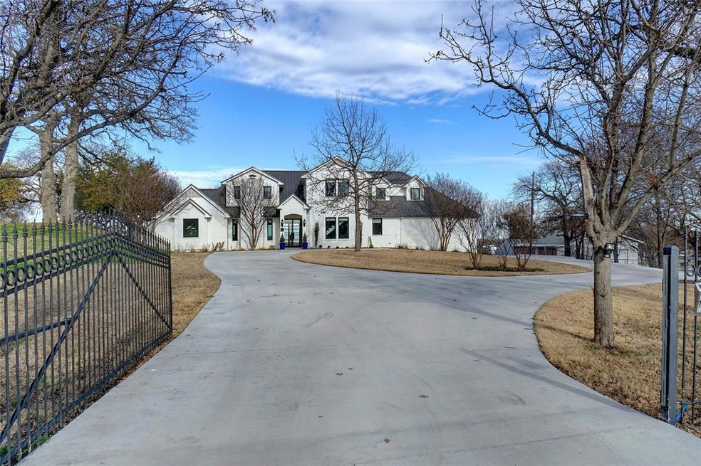 13680 Williams Rd, Azle, TX 76020 - photo 1