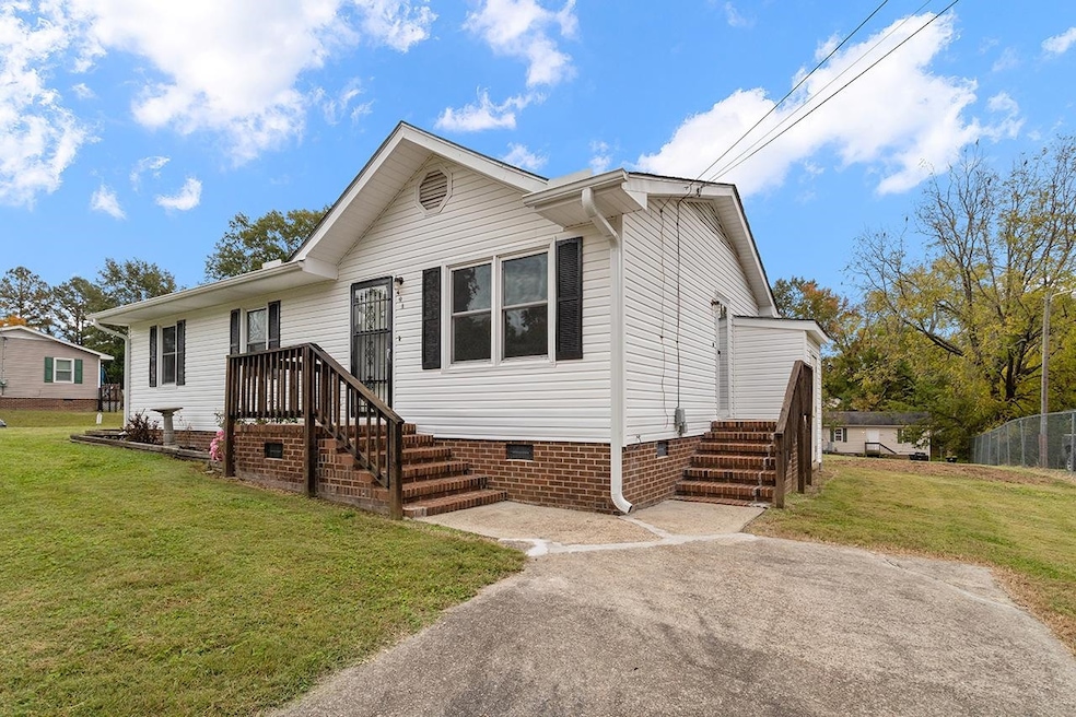 401 Mimosa St, Oxford, NC 27565 - photo 1